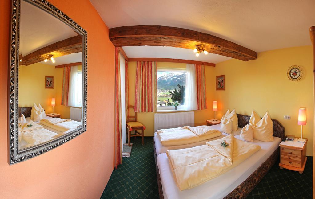 Romantik Aparthotel Sonnleitn St. Johann in Tirol Zimmer foto