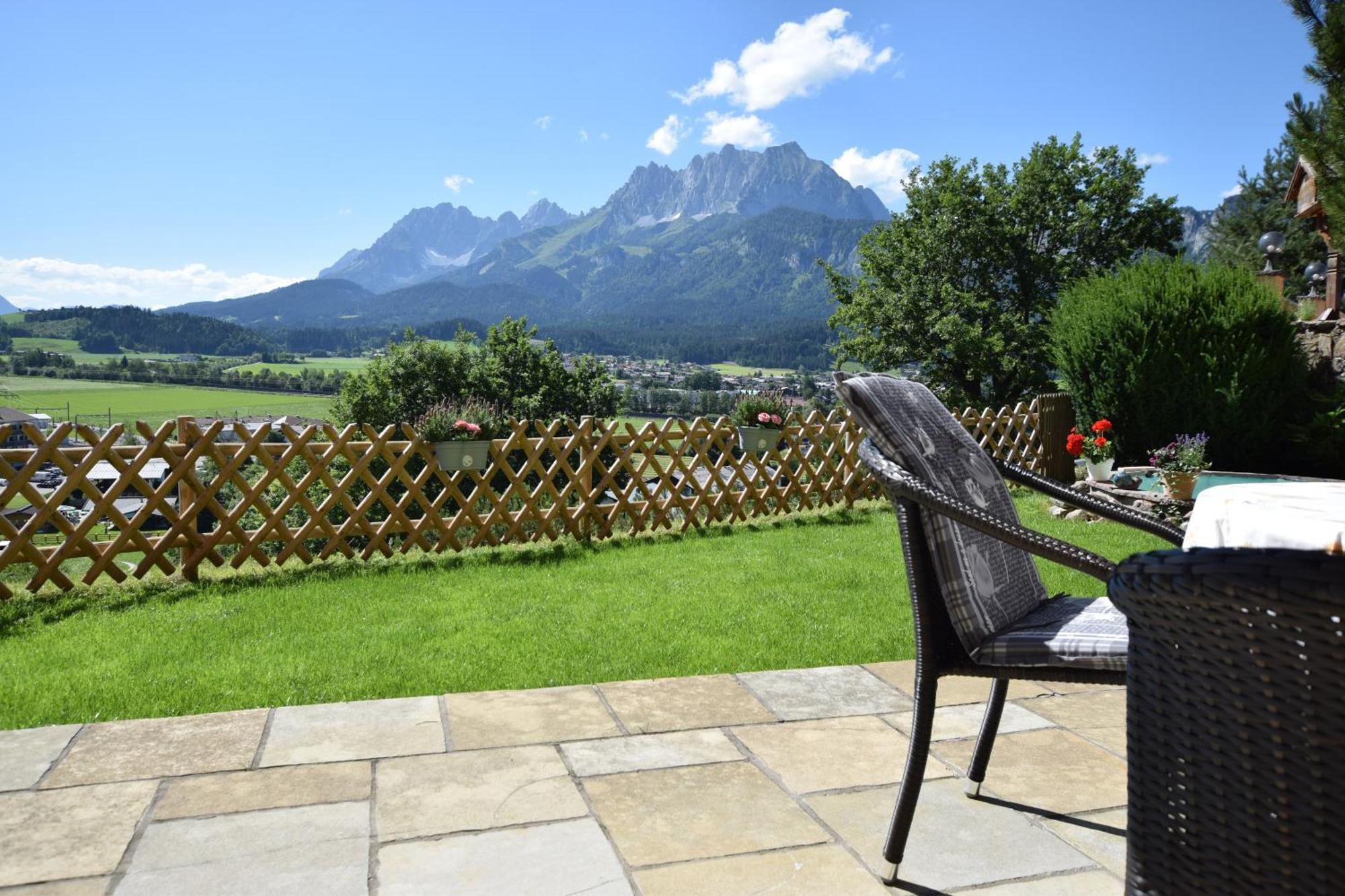 Romantik Aparthotel Sonnleitn St. Johann in Tirol Exterior foto