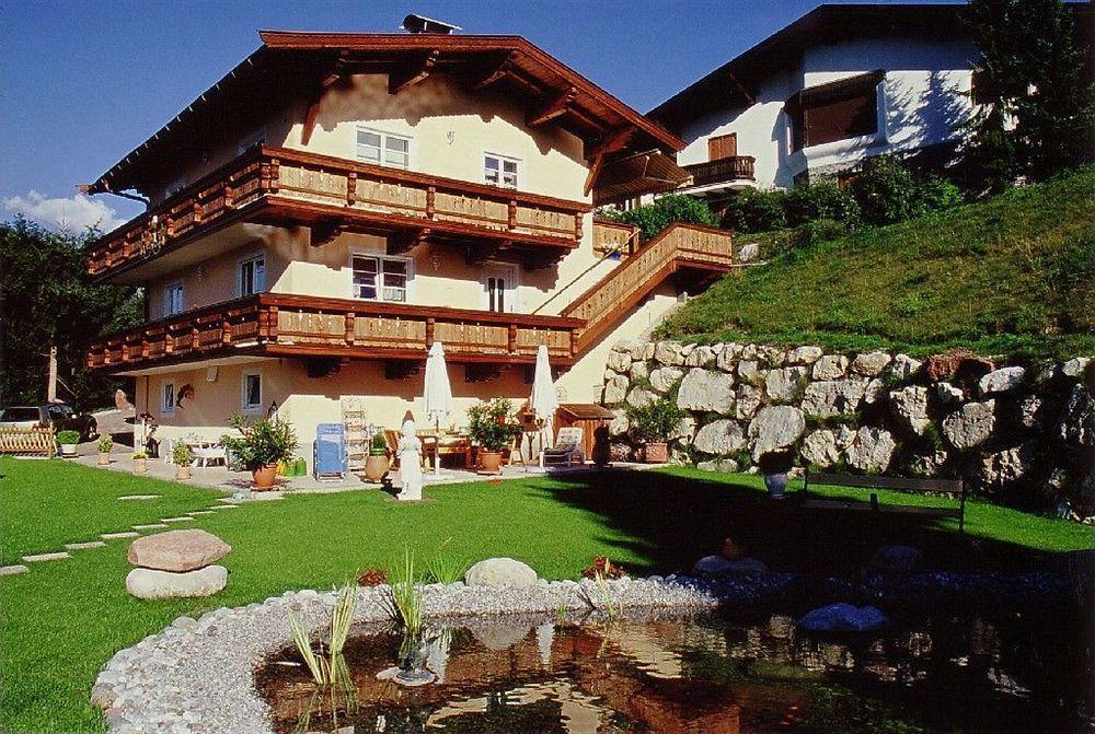 Romantik Aparthotel Sonnleitn St. Johann in Tirol Exterior foto